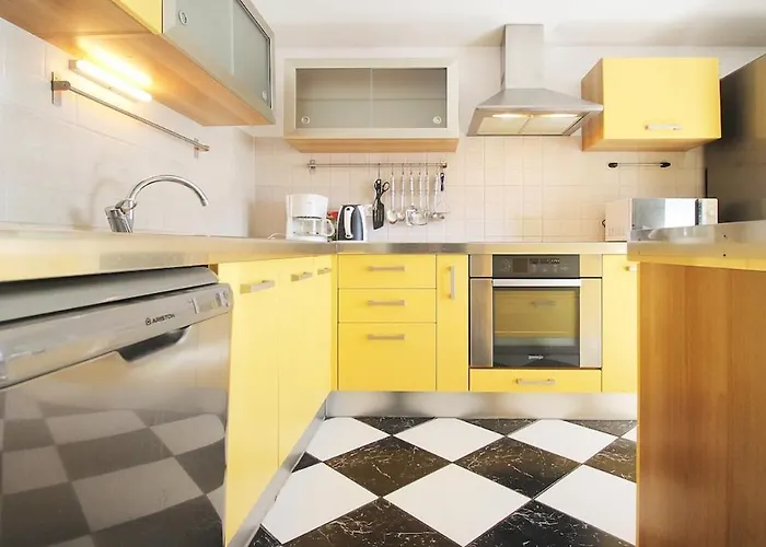 Obradovic * Makarska